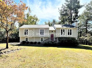 9082 Green Pine Ct, Douglasville, GA 30134