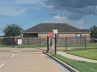 9707 Montana Sapphire Ln, Iowa Colony, TX 77583