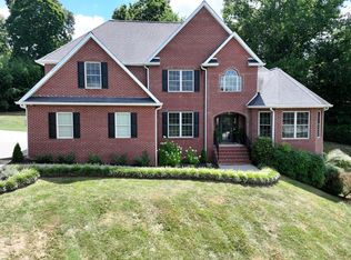 3 Wentworth Ct, Johnson City, TN 37604