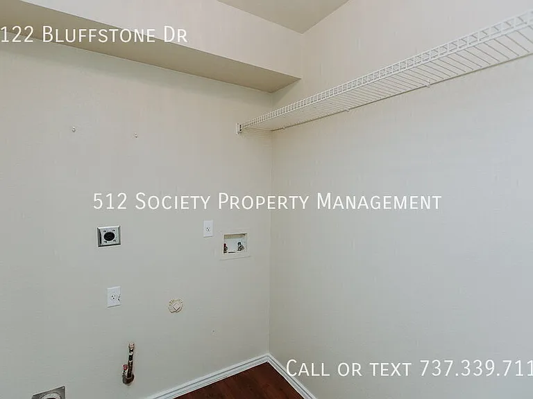 2122 Bluffstone Dr — Photo 20