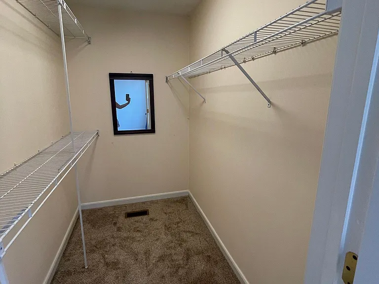 8185 Halley Ct — Photo 16