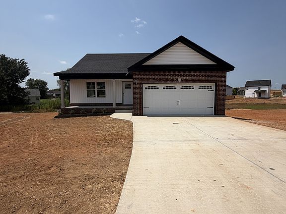 2nd image of 42 Echo Rdg Lot 42