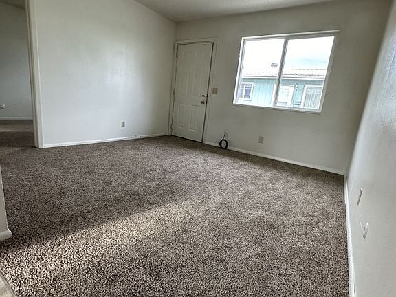 2nd image of 2020 Alderson Ave APT 4