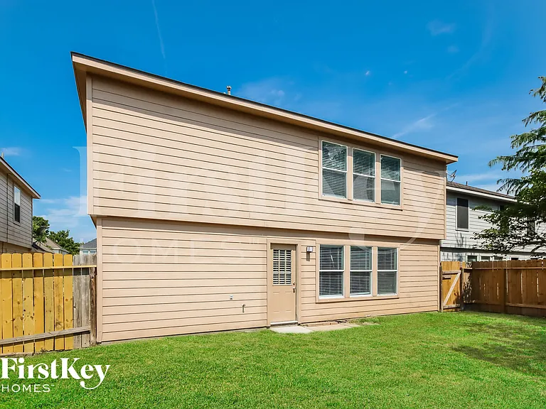 16941 Wren Hill St — Photo 15