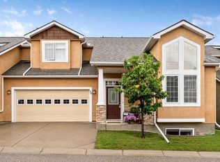 50 Cedargrove Ln SW, Calgary, AB T2W6J1