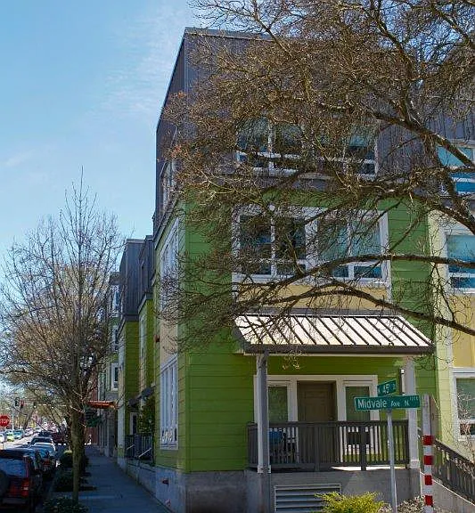 1215 N 45th St — Photo 7