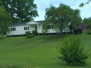 219 Blackberry Ln, Galax, VA 24333