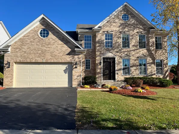 5382 Galloway Dr, Hoffman Estates, IL 60192