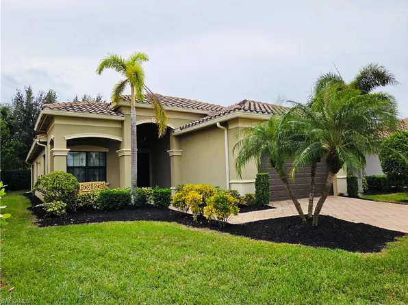 3195 Pacific DR, NAPLES, FL 34119