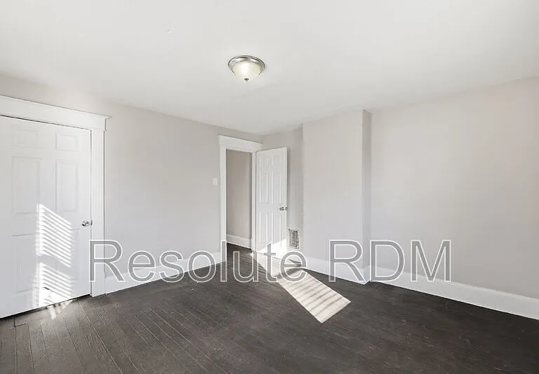 1622 Yandes St — Photo 18