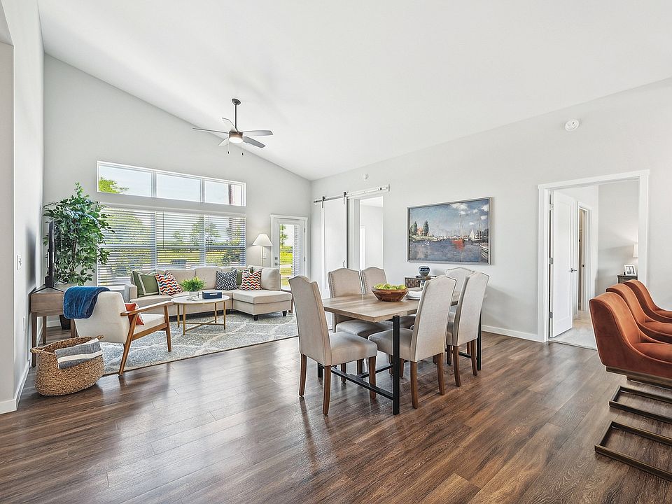 2 Bedroom | Living & Dining Room