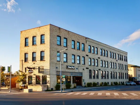 400 W Front St Unit 302, Traverse City, MI 49684