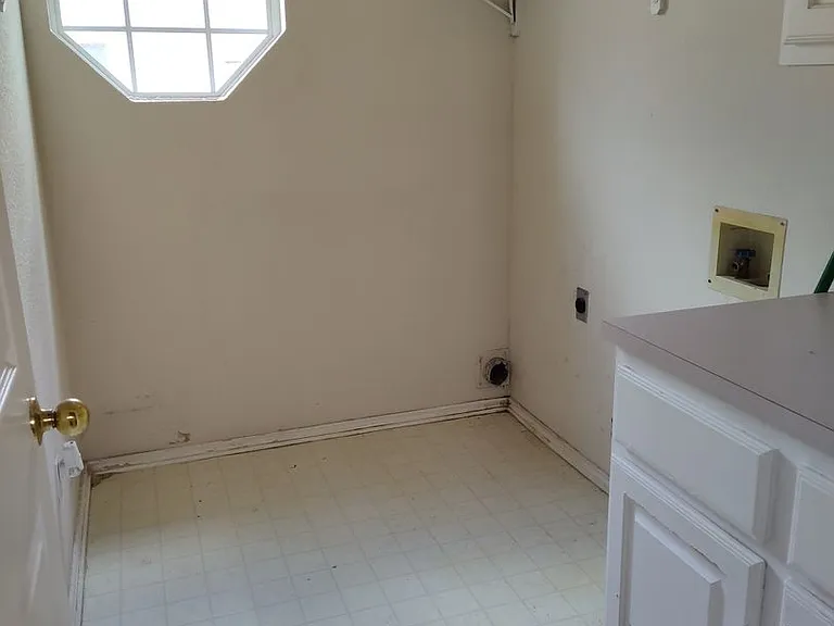 13312 Chasewood Cv — Photo 16