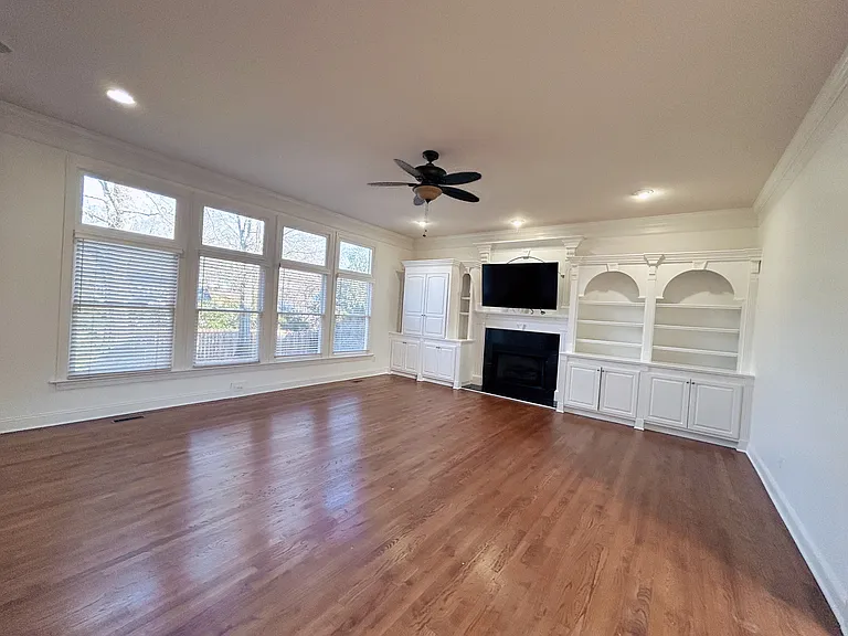 7615 Quail Park Dr — Photo 9