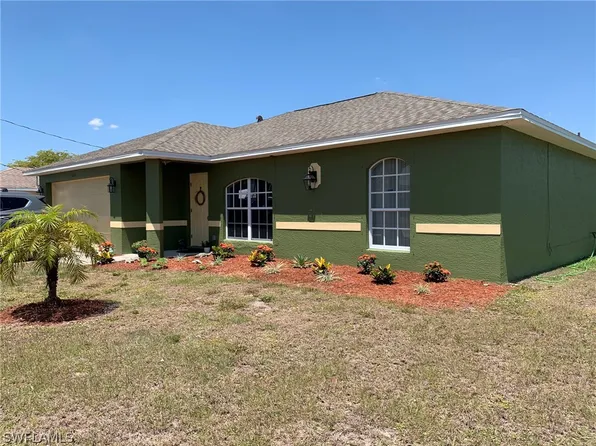 211 Mossrosse St, Fort Myers, FL 33913