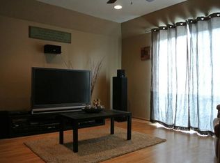 516 Hidden Creek Ln, North Aurora, IL
