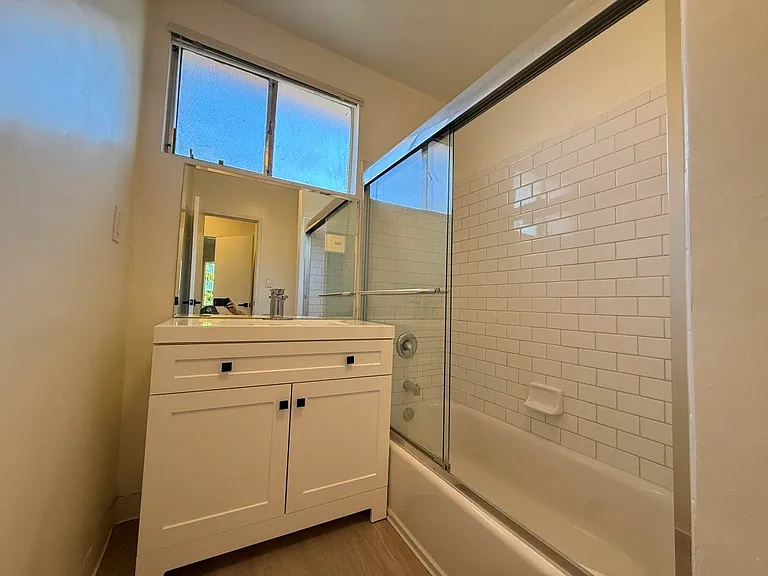 10943 Fruitland Dr #7 — Photo 9