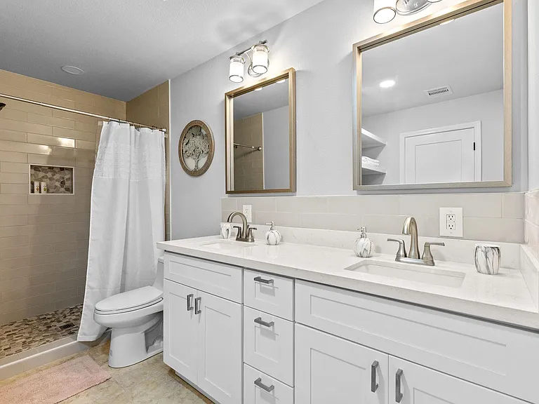412 Waco Ave — Photo 14