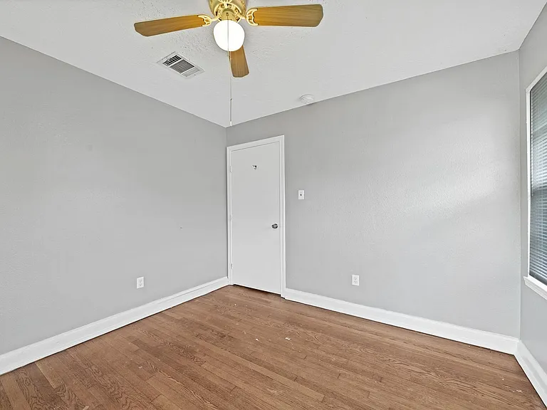 9953 Mango St — Photo 15