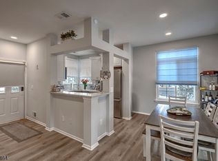 55 Wentworth Rd, Bedminster, NJ 07921