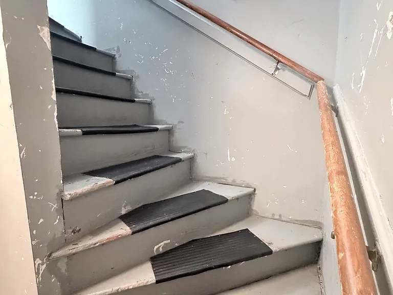 138 Fountain St #2 — Photo 15