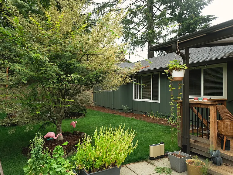 2102 SE 134th Ave — Photo 2