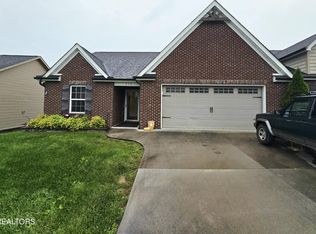 179 Stonefield Rd, Harrogate, TN 37752