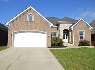 11515 Liberty Bell Ln, Sellersburg, IN 47172
