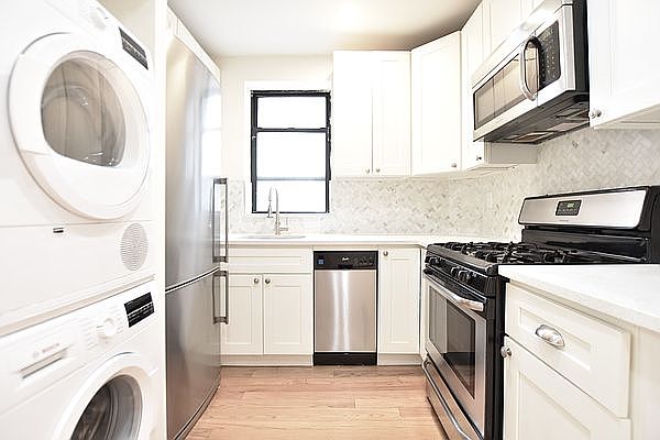 1st image of 3143 Broadway APT 4C