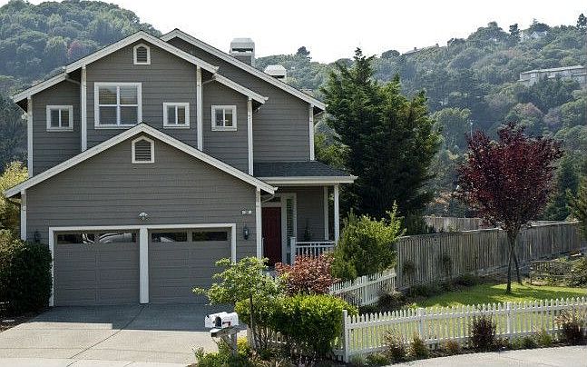 House looking toward hills to the west
