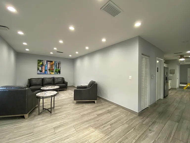 3503 Oaks Way #202 — Photo 33