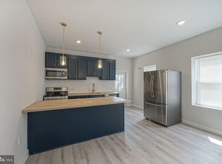 1653 S Lawrence St, Philadelphia, PA 19148