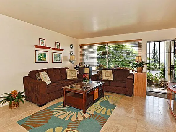 92 Puwa Pl, Kailua, HI 96734