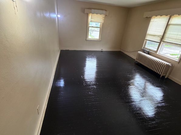 105 Pennsylvania Ave #2R