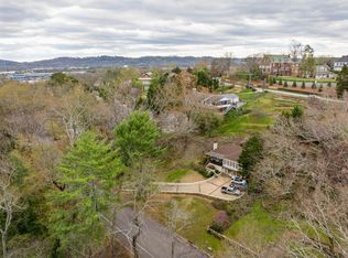 1608 Riverview Rd, Chattanooga, TN 37405