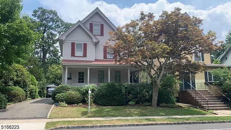 1st image of 88 Park Pl