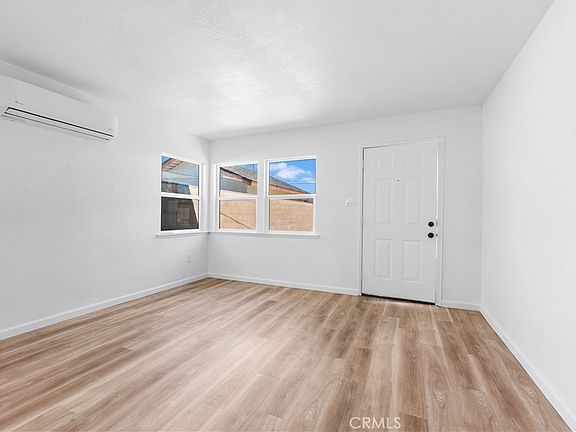 4th image of 44945 Trevor Ave