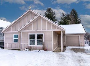 203 Washington St, Winthrop, WA 98862