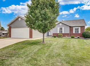 6 Ritz Ct, Saint Charles, MO 63303
