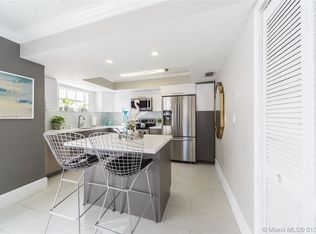 940 W 81st Rd, Hialeah, FL 33014