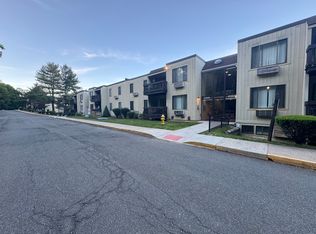 175 Mill Pond Rd UNIT 102, Hamden, CT 06514