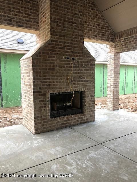 2nd image of 8365 Continental Pkwy N