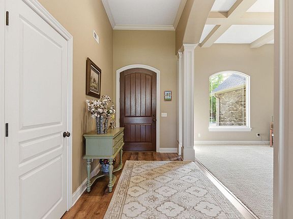5th image of 5207 Thornbrook Pkwy