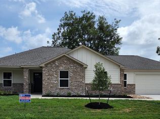 1607 La Delle St, Wharton, TX 77488