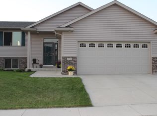 5772 Excalibur Ct NW, Rochester, MN 55901
