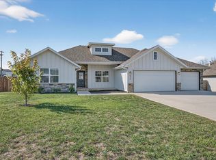 573 S Charlotte Ct, Republic, MO 65738