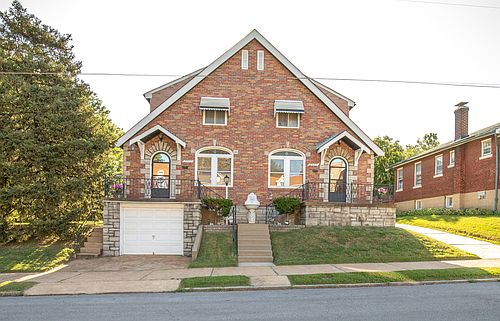 1st image of 2908 Macklind Ave #B