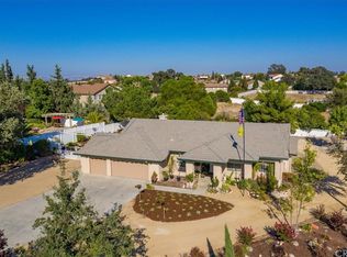 1614 Via Flora, Paso Robles, CA 93446