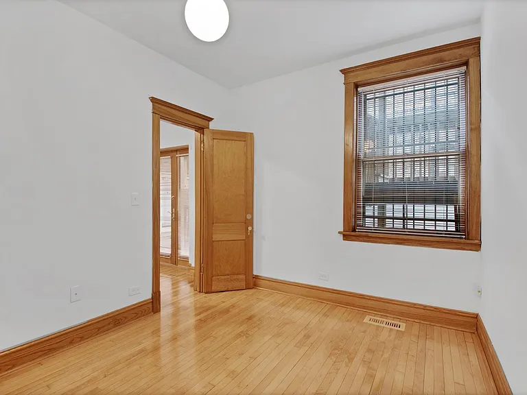 3602 N Hermitage Ave #1 — Photo 7