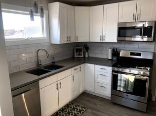 1040 E 71st Ave #A, Anchorage, AK 99518